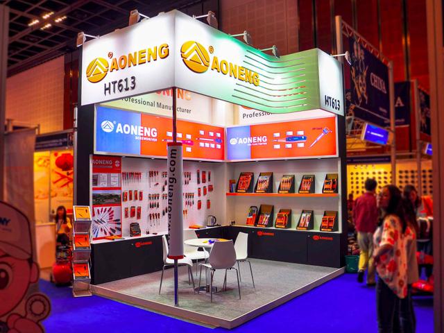 Custom retail merchandising display stand with bold branding to increase product visibility and brand recall.