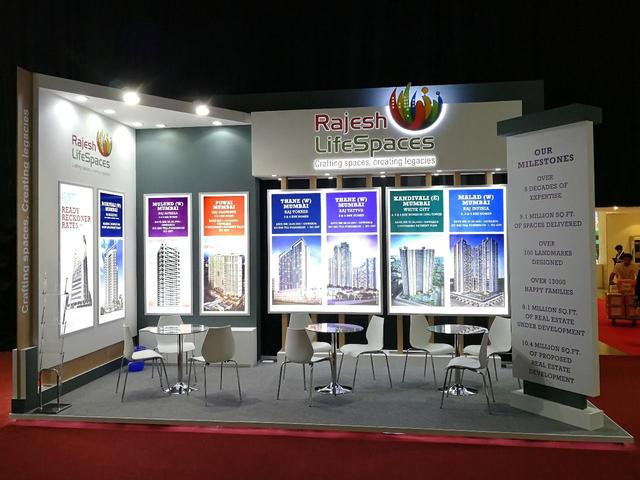 Modern real estate exhibition stand design, created to highlight property projects, milestones, and brand credibility at trade shows.